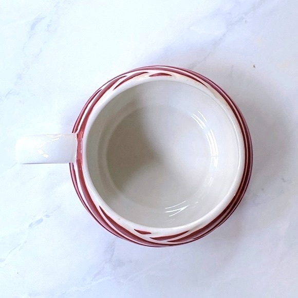 🌺4 Items 25$🌺 Starbucks Mug - Red & White Swirl - Ceramic - Picture 4 of 6